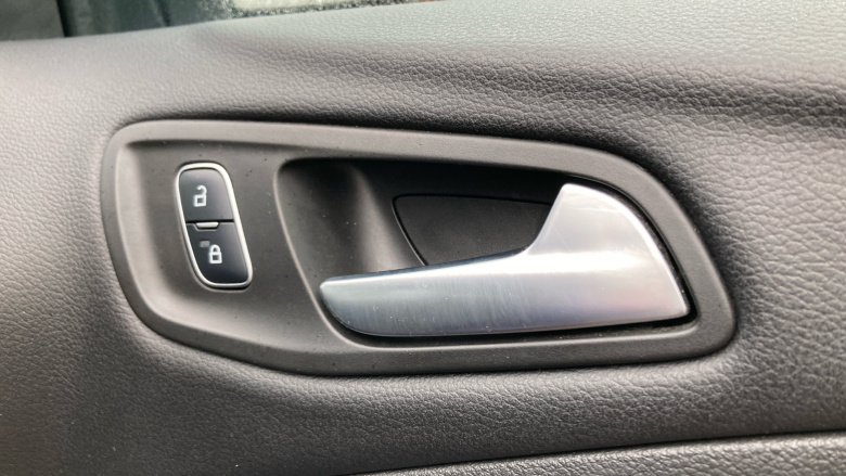 Ford Kuga 1.5 EcoBoost 182 Zetec 5dr Auto Petrol Estate